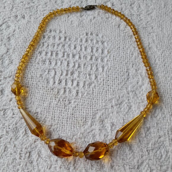 Vintage Yellow Amber Glass Bead Necklace Art Deco Choker Faceted 17.5" - Picture 1 of 14